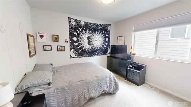 Additional bedroom.