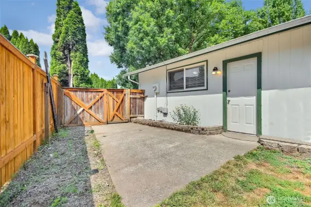 Patio with gate. Safe for pets and people.