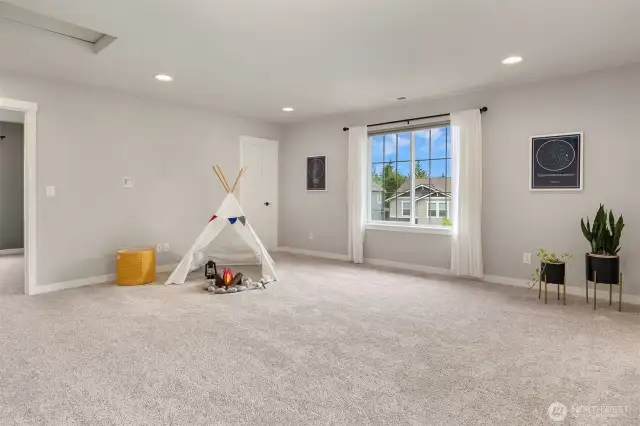Huge Loft Area