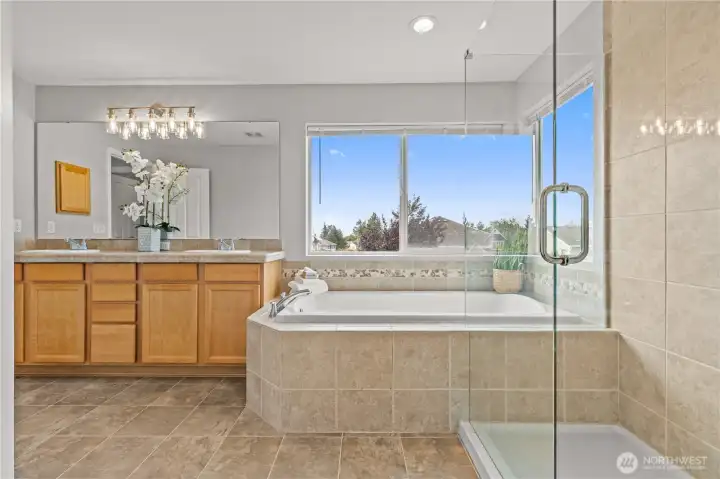 Double sinks - no need to share!