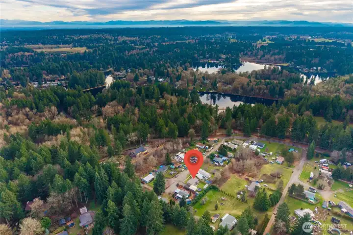 Enjoy classic PNW living just minutes from Lake St. Clair for fishing and boating, plus easy access to restaurants, shopping, medical services, I-5, and JBLM.