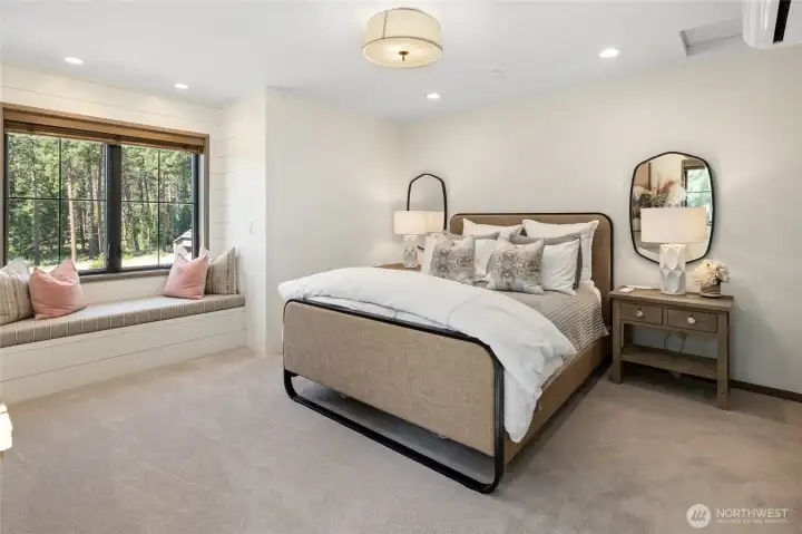 Upstairs ensuite