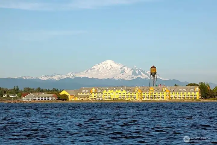Semiahmoo Resort is nearby and has a Fitness Club available for community members interested in a membership Semiahmoo Resort is nearby and has a Fitness Club available for community members interested in a membership