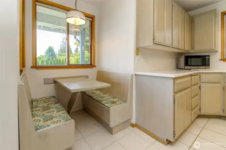 Breakfast Nook