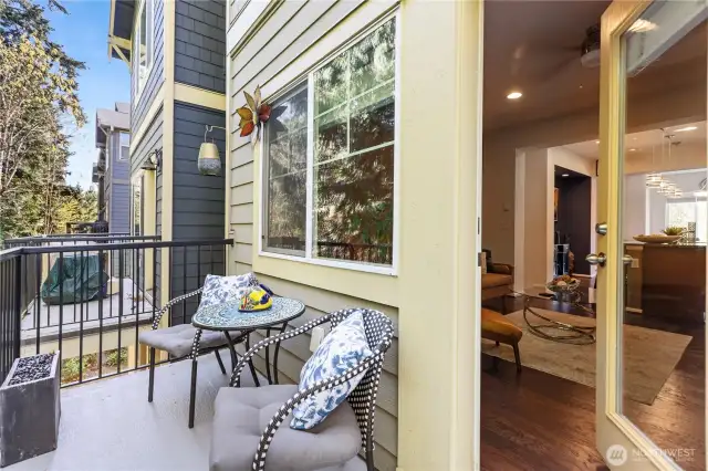 Beautiful deck space and setting off the living room.