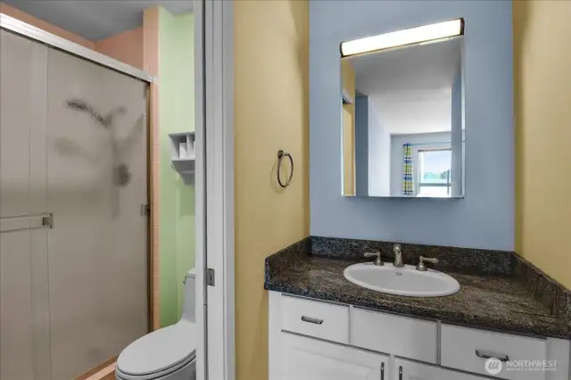 Primary bath