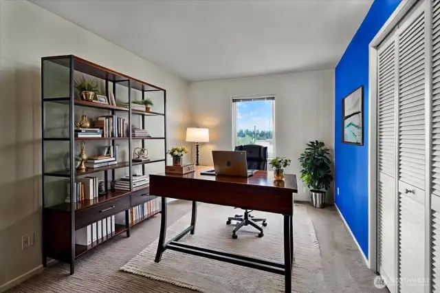 Virtually staged third bedroom