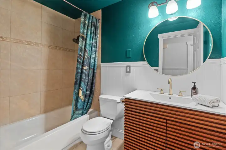 Main Bath