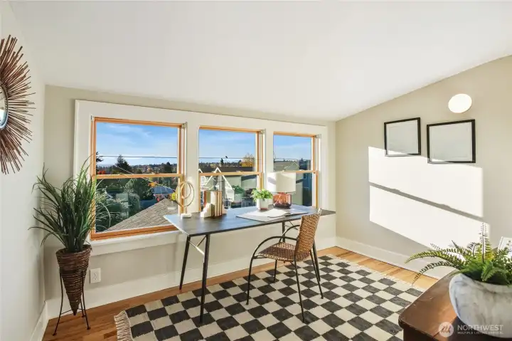 Office nook with westernly views.