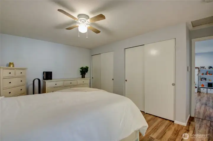 primary bedroom w/ 2 closets