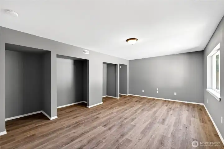Yes, 4 closets in this tv/gaming room, bedroom #4.
