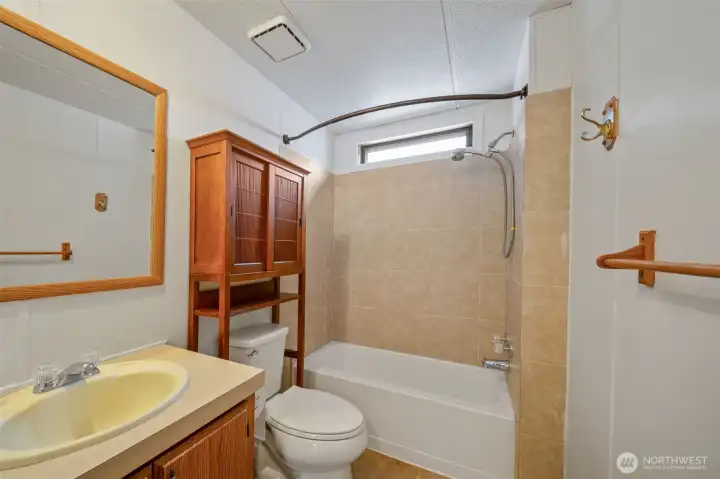 Bathroom Bathroom