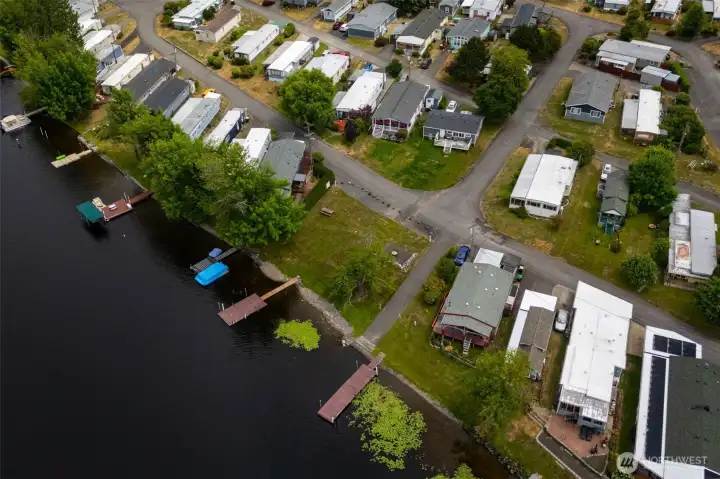 Community access with docks. Community access with docks.