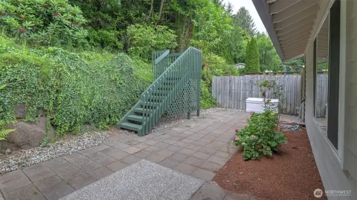 Private backyard offers a relaxing setting to unwind. Private backyard offers a relaxing setting to unwind.
