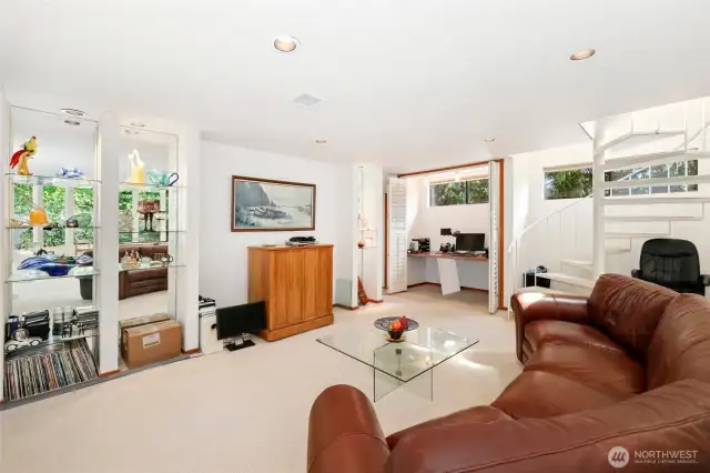 Grand room