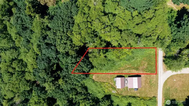 M-42 Cascade Drive  Boundary lines are approximate