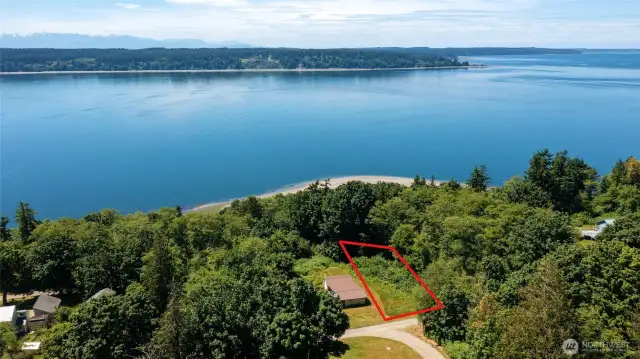 M-42 Cascade Drive  Boundary lines are approximate