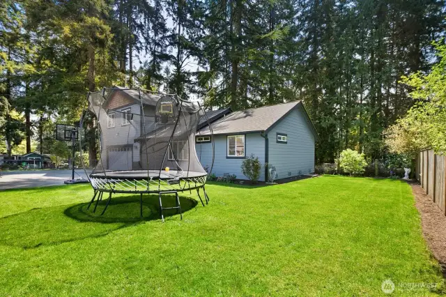 Backyard with private park in back.