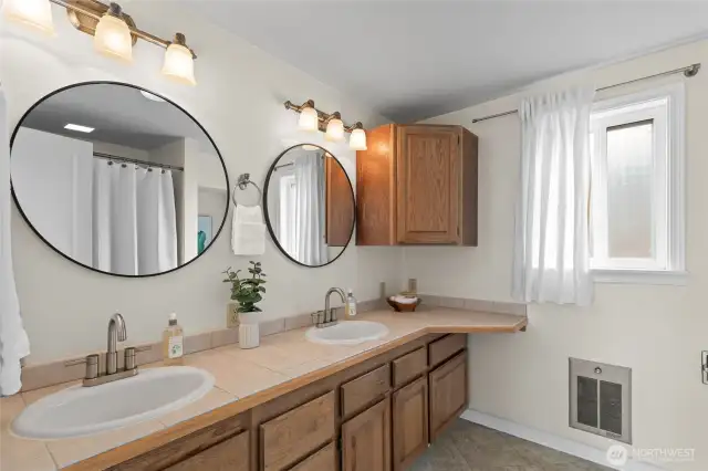Dual sinks with plenty of storage and counter space