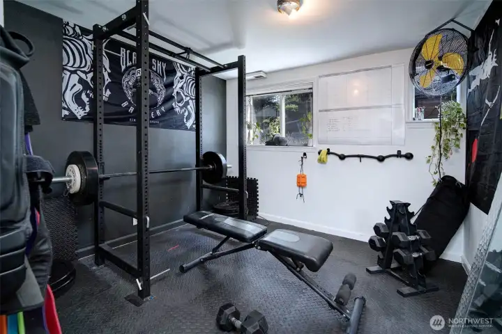 4th bedroom, lower level