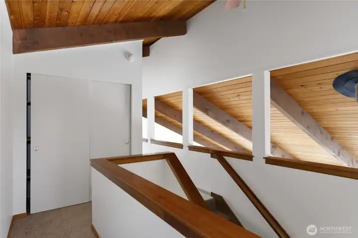 3rd floor landing, open to living room below.