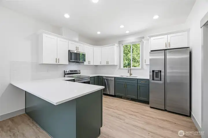 Stunning peninsula kitchen! Stunning peninsula kitchen!
