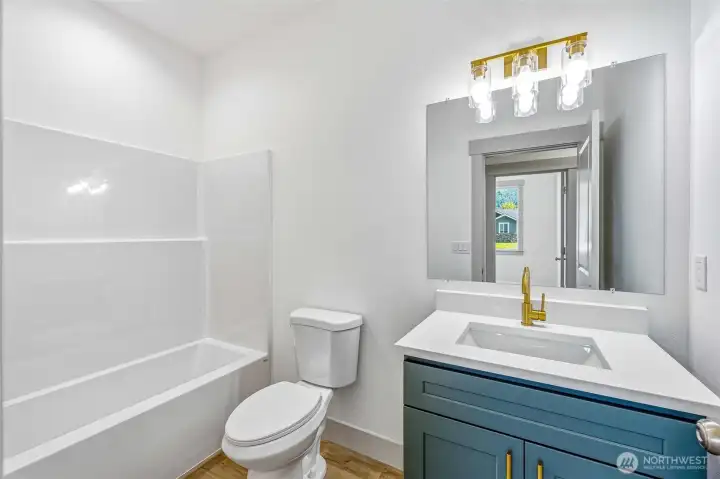 Main bathroom. Main bathroom.