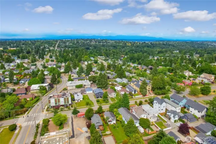 Ah to live in Delridge, tucked away in West Seattle.