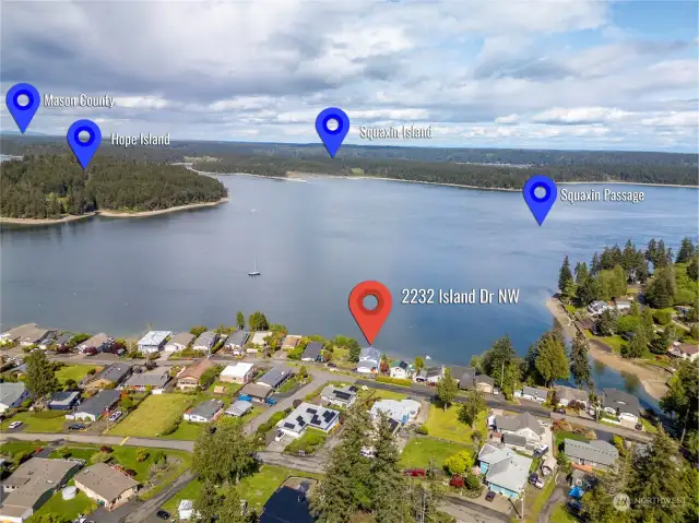 PNW WATERFRONT LIVING | Enjoy water sports, community events, and so much more here. This is premium waterfront living.