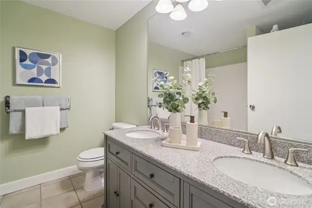 Nicely appointed full bathroom.
