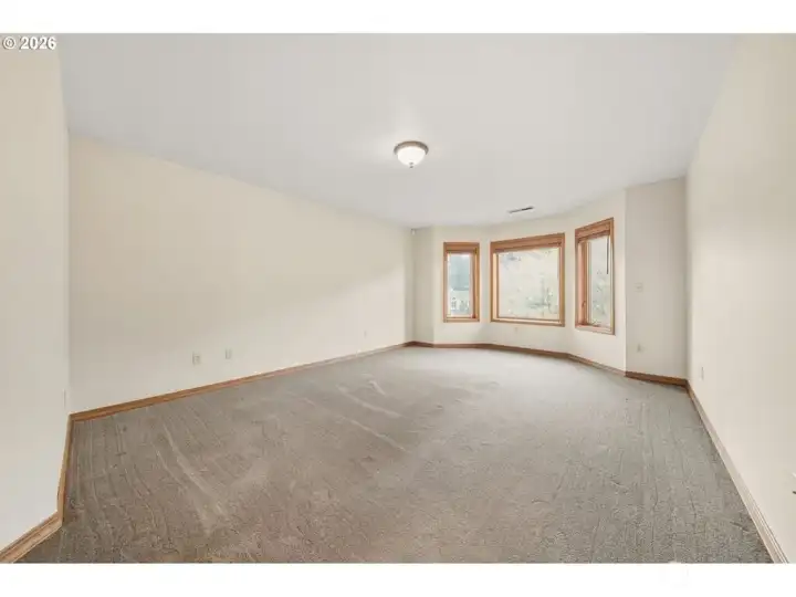 Primary Bedroom - Upper