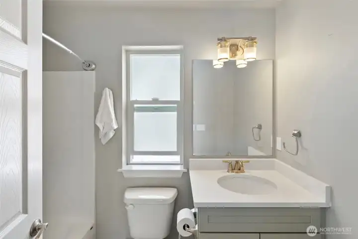 full bath upstairs