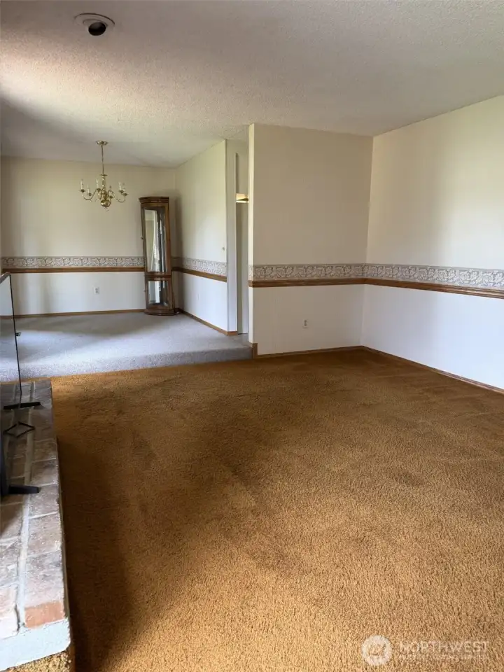 Living & Dining Space