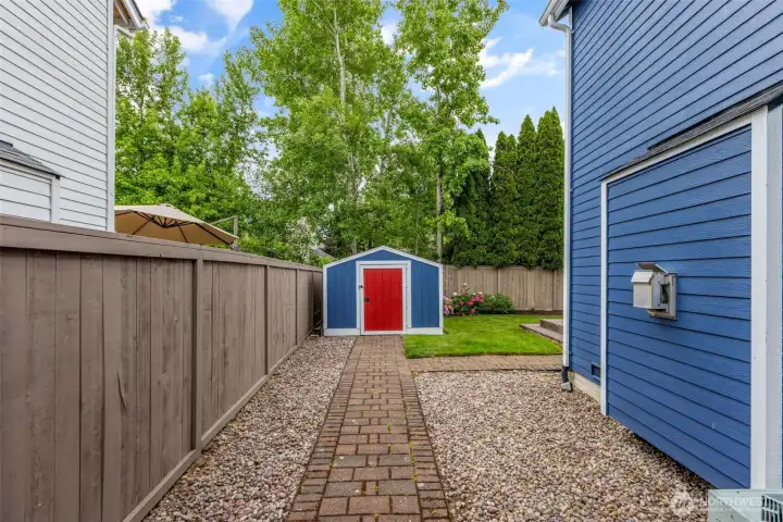 Garden shed