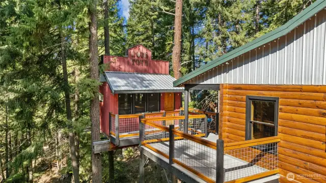 Great deck space