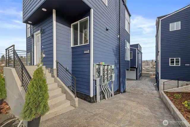 This home showcases the architectural design and high-quality finishes you can expect in the newly constructed residence at 8608 & 8610 42nd Ave S, Seattle, WA 98118, built by the same builder.