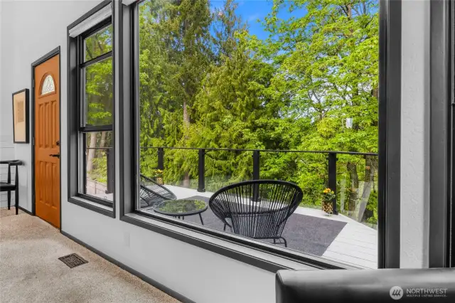 Entertaining deck