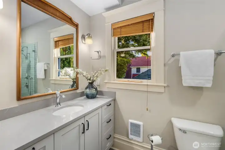 Queen of the West Airbnb bathroom