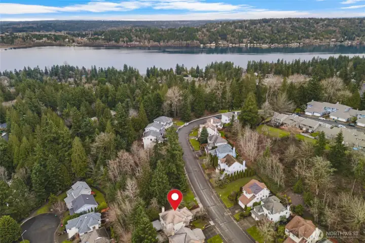 Close proximity to waterfront!