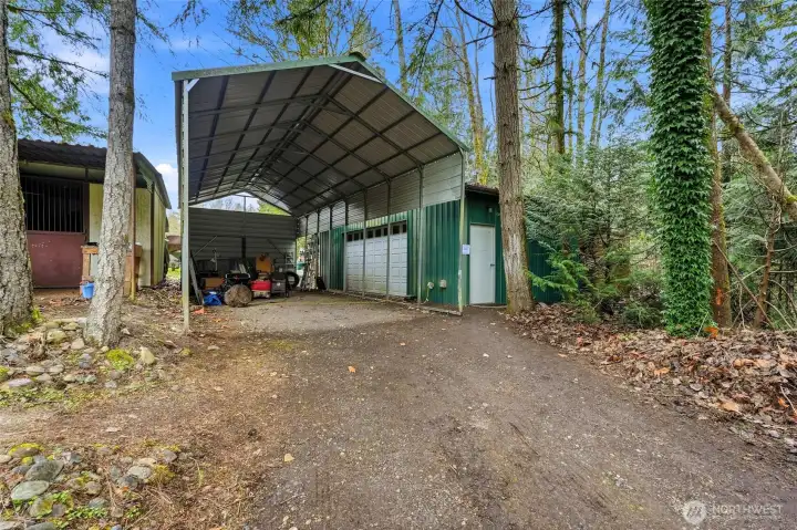 16x40 Carport can be Removed. Buyers Choice