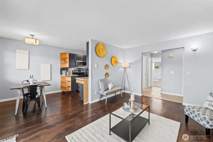 It feels larger than 625 sq ft!