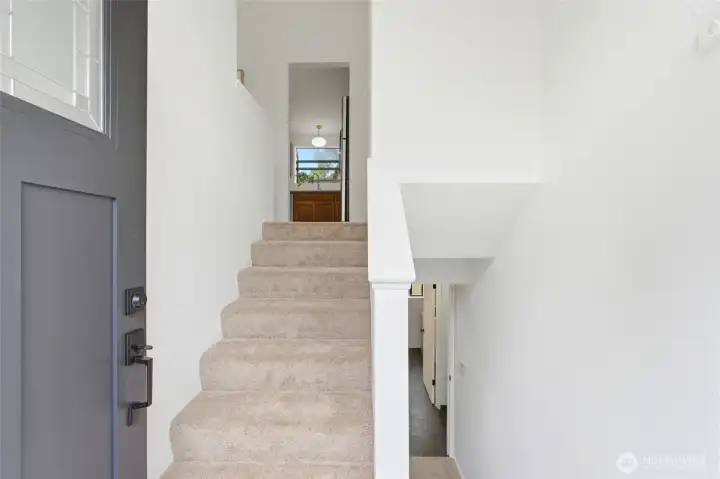 Split level with MIL unit on lower level