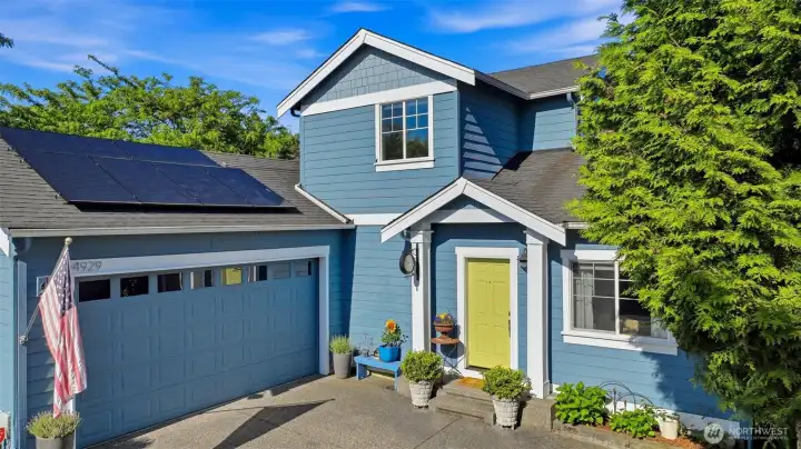 Enjoy the convenience of living near so many shops, freeway access and more.