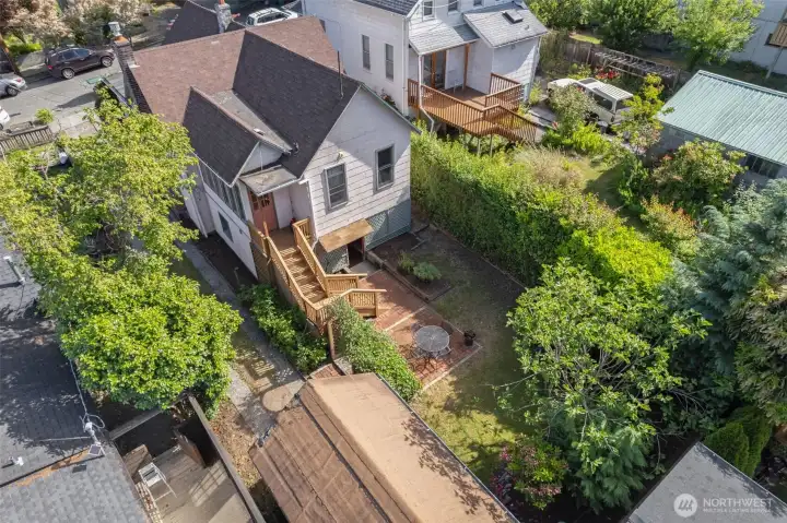 4,280 square foot lot.