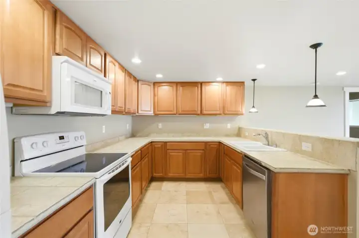 Fullsize AADU kitchen
