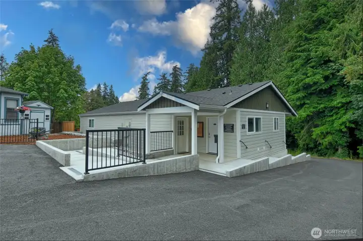Fully remodeled community clubhouse open to all homeowners
