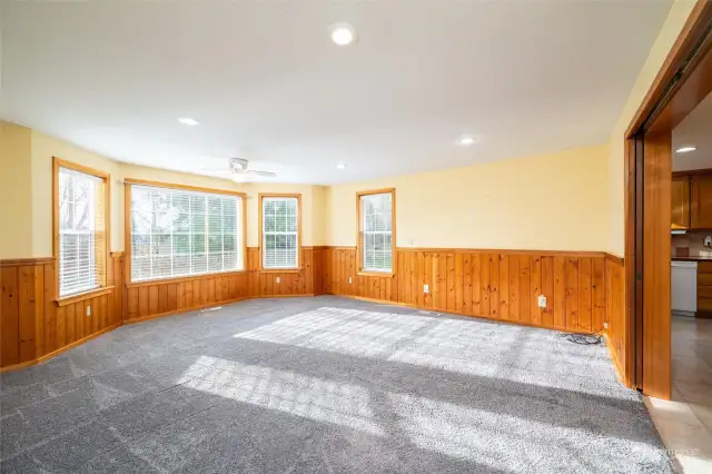 Family room with lots of southern light exposure.