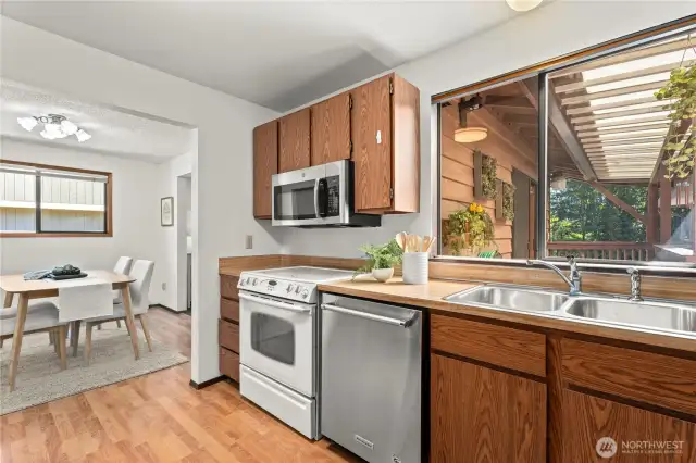 One-owner home enjoyed holidays, birthdays, extended family meals/music/movies with popcorn, Mom & Dad's garden as-well-as adding more garages, a shop, caretakers quarters... and more
