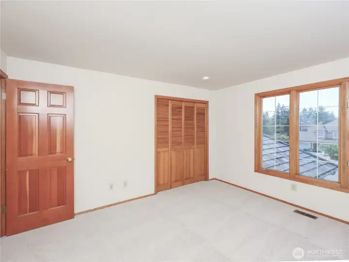 Both spare bedrooms are a rarity.. XL!