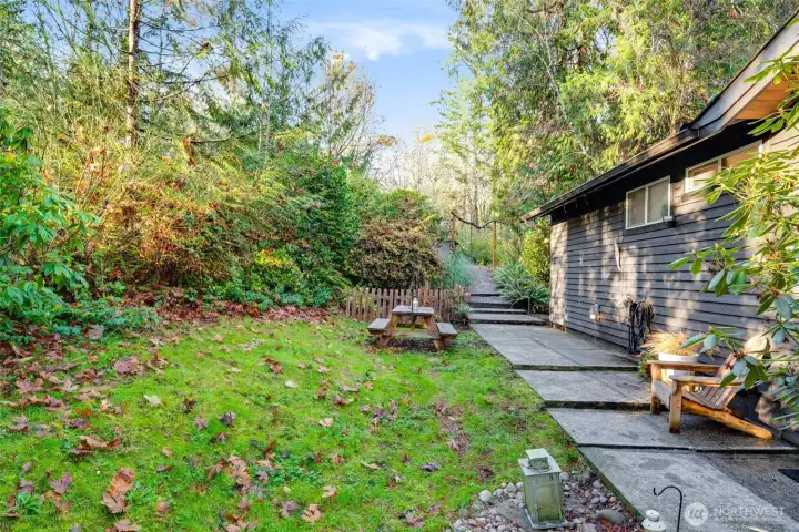 Second entertaining area in front yard